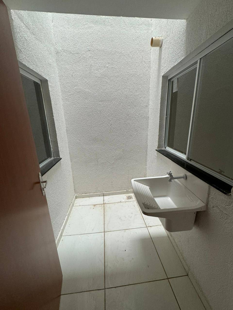 Casa de 2 quartos, no bairro Colubande, em São Gonçalo | Eu Corretor