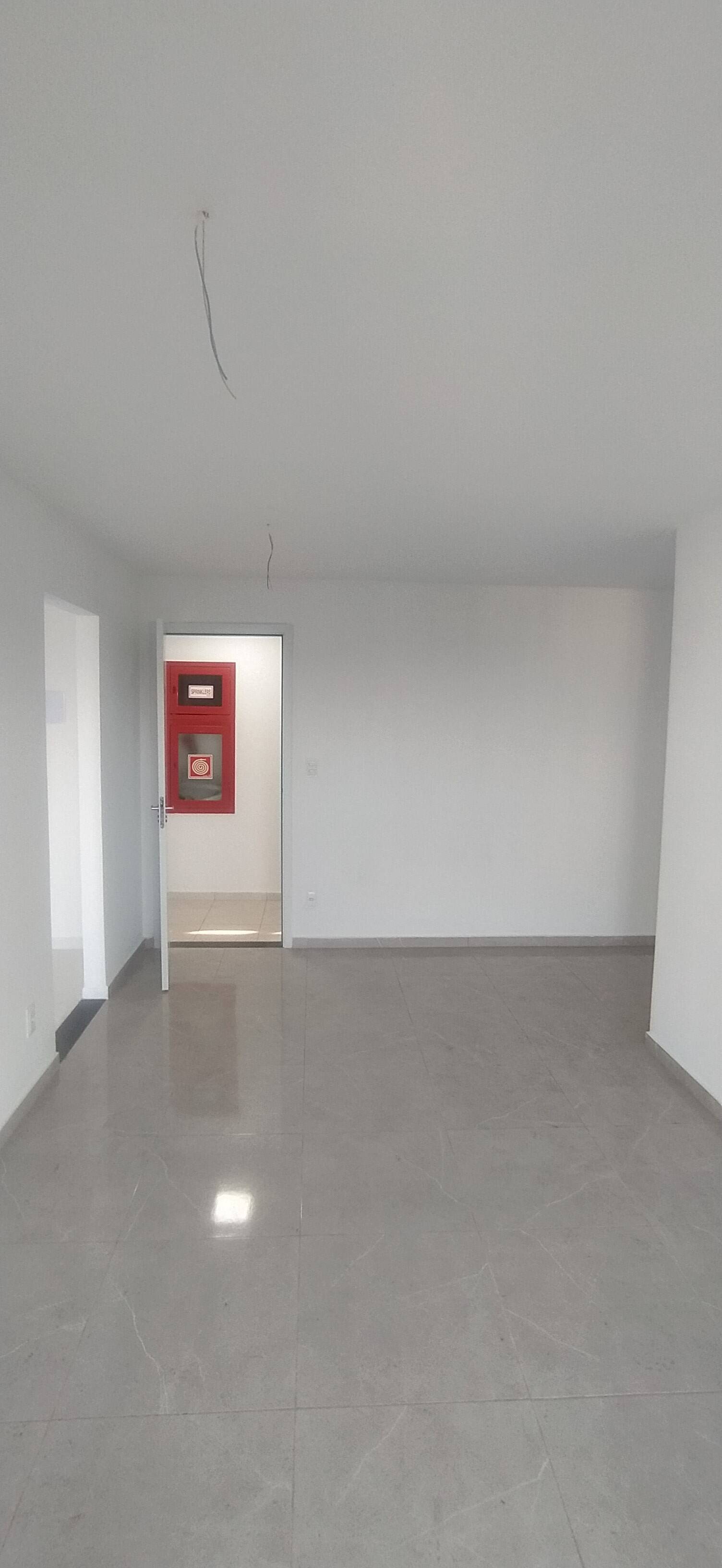 Apartamento de 2 quartos, no bairro Maria Paula, em São Gonçalo | Eu Corretor