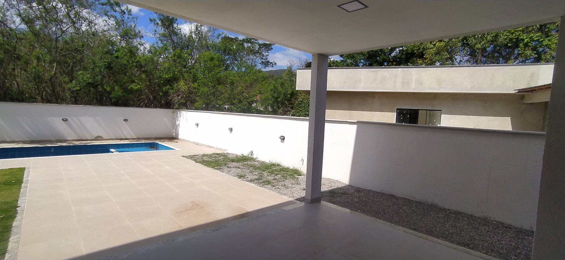 Casa de 3 quartos, 398m² no bairro Ubatiba, em Maricá | Eu Corretor