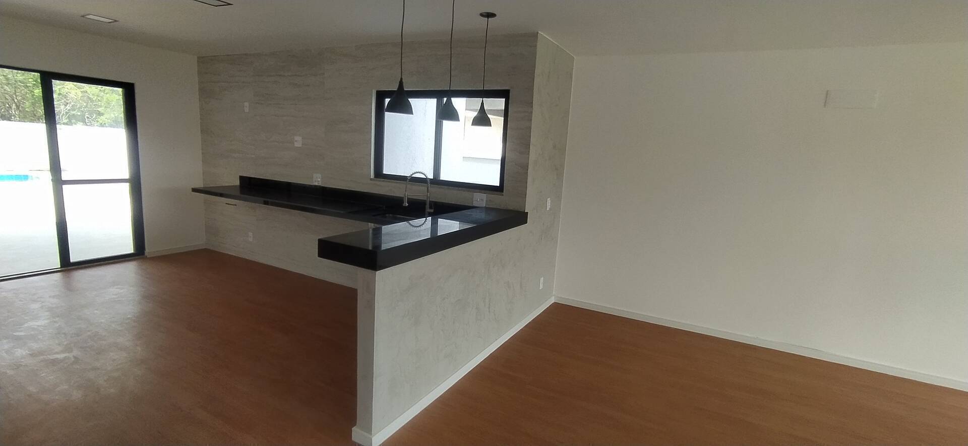 Casa de 3 quartos, 398m² no bairro Ubatiba, em Maricá | Eu Corretor