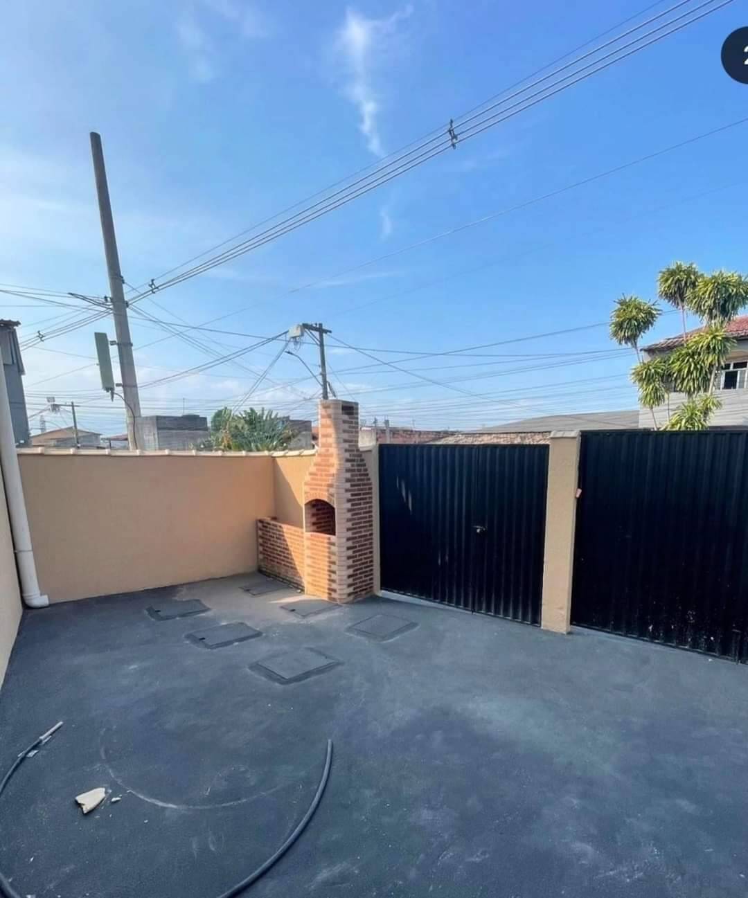 Casa de 2 quartos, no bairro Laranjal, em São Gonçalo | Eu Corretor