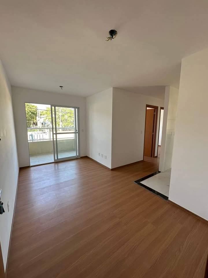 Apartamento de 2 quartos, no bairro Rio do Ouro, em São Gonçalo | Eu Corretor