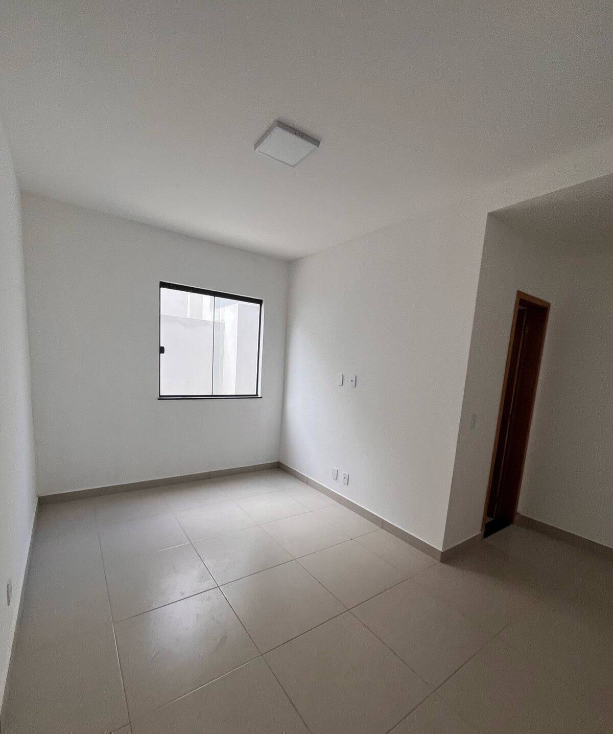 Apartamento de 1 quarto, no bairro Mutondo, em São Gonçalo | Eu Corretor