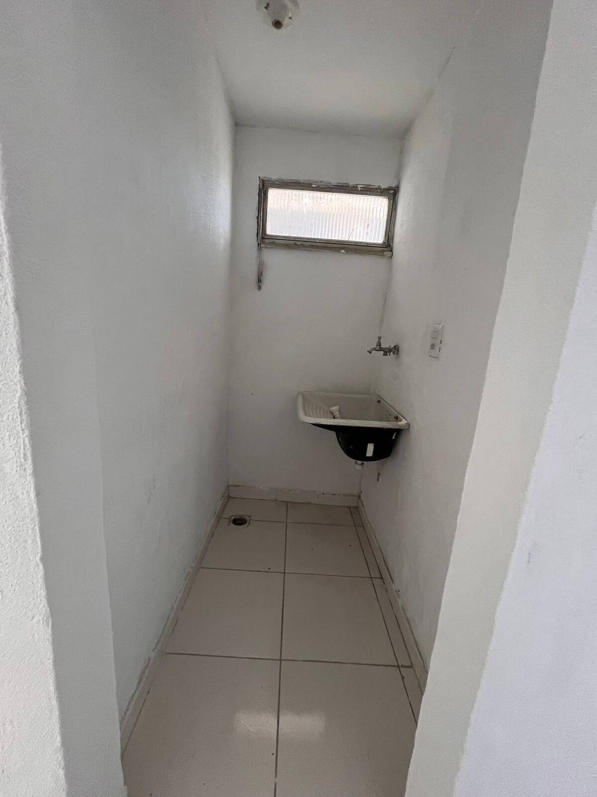 Casa de 1 quarto, no bairro Galo Branco, em São Gonçalo | Eu Corretor