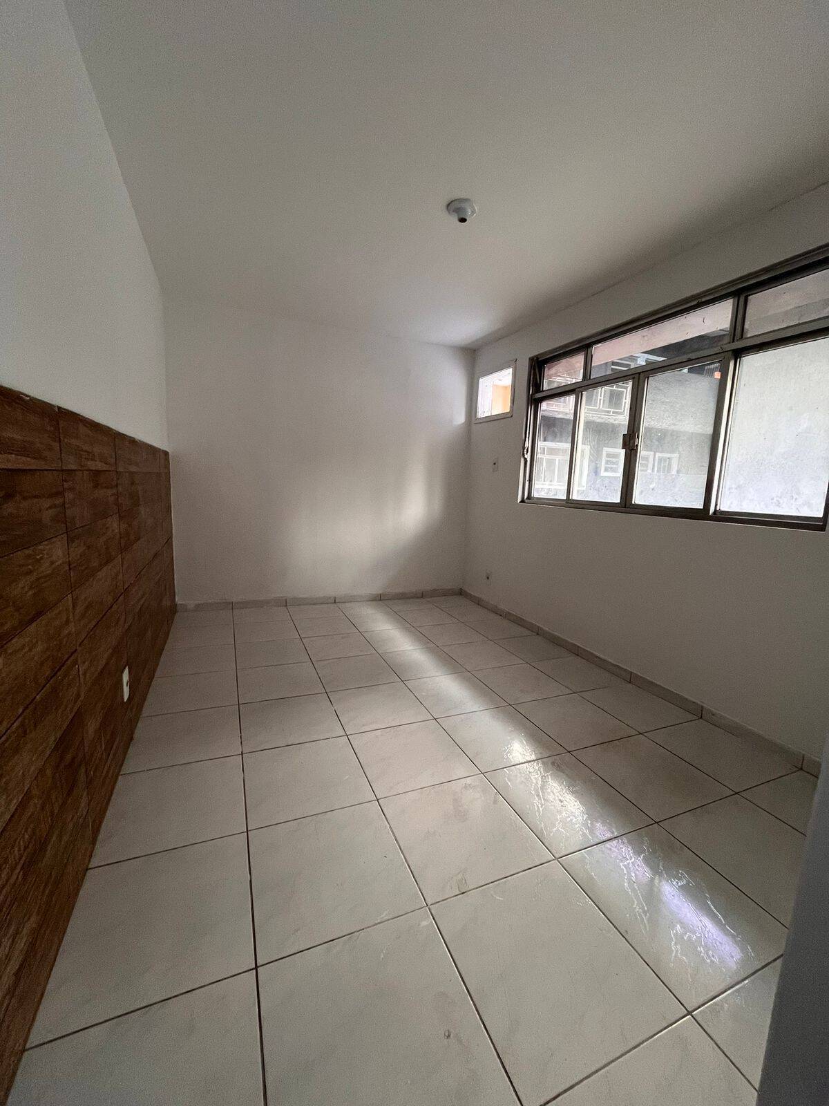 Casa de 1 quarto, no bairro Galo Branco, em São Gonçalo | Eu Corretor