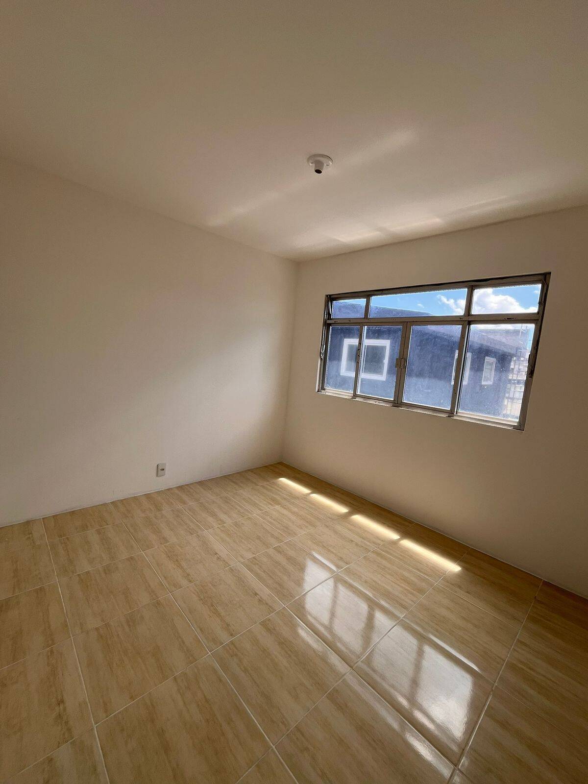 Casa de 2 quartos, no bairro Galo Branco, em São Gonçalo | Eu Corretor