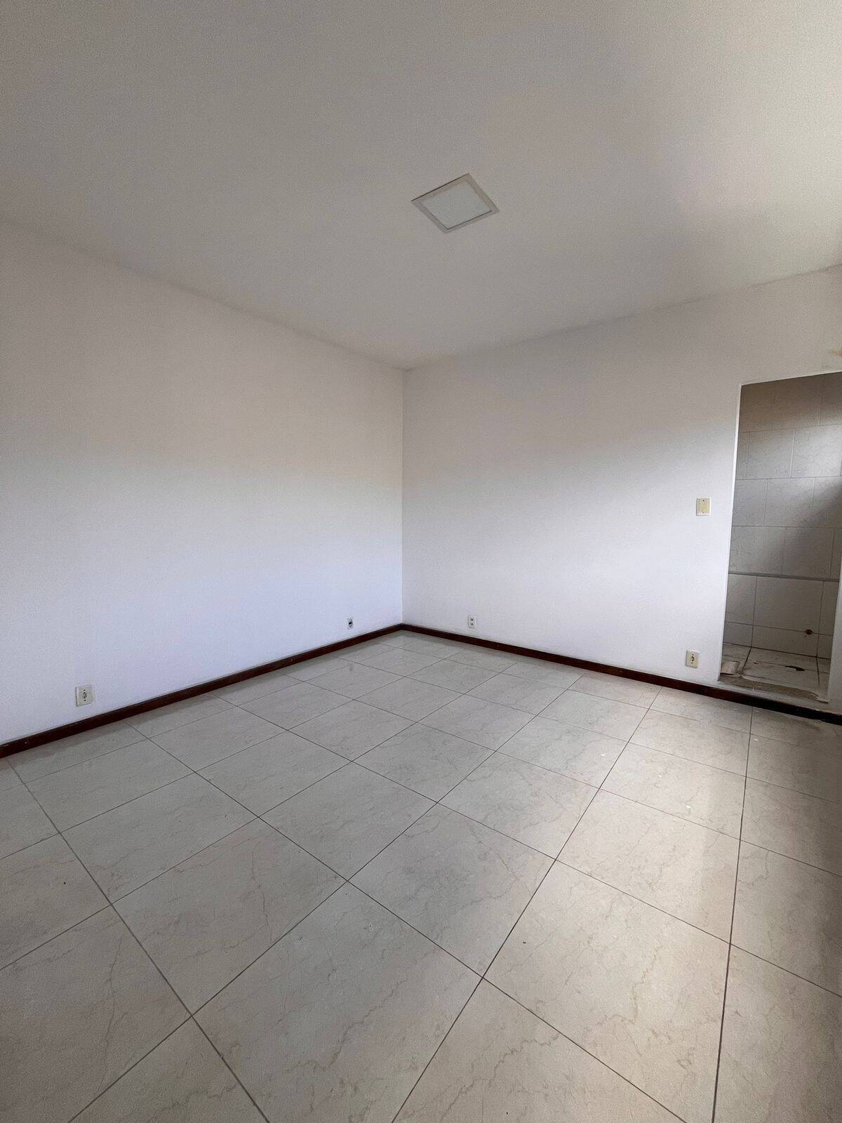 Casa de 2 quartos, no bairro Galo Branco, em São Gonçalo | Eu Corretor