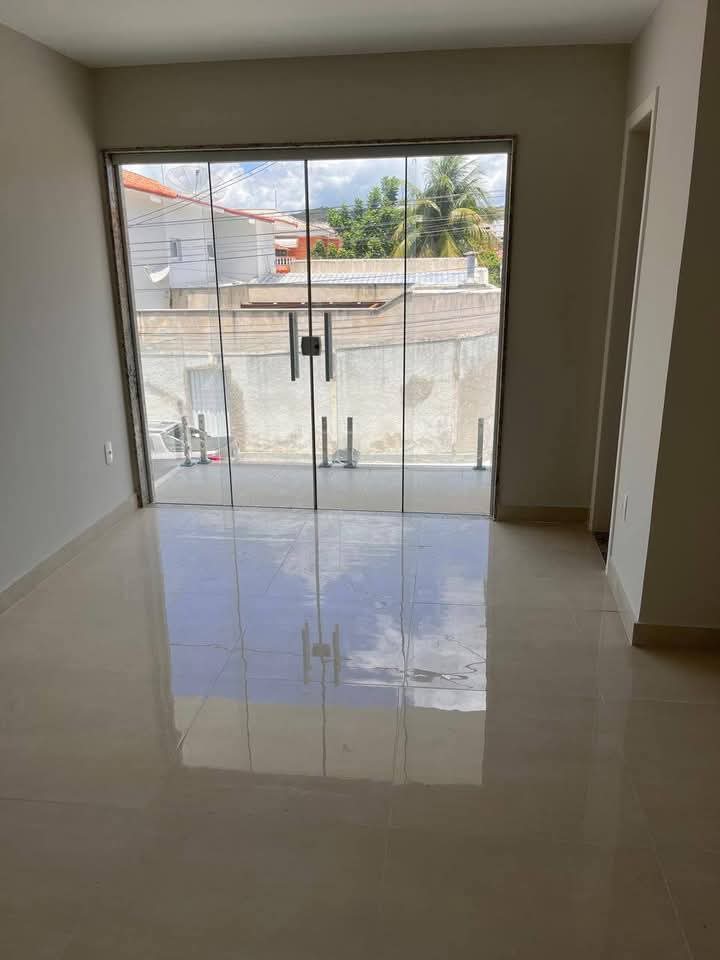 Casa de 200m² | Eu Corretor