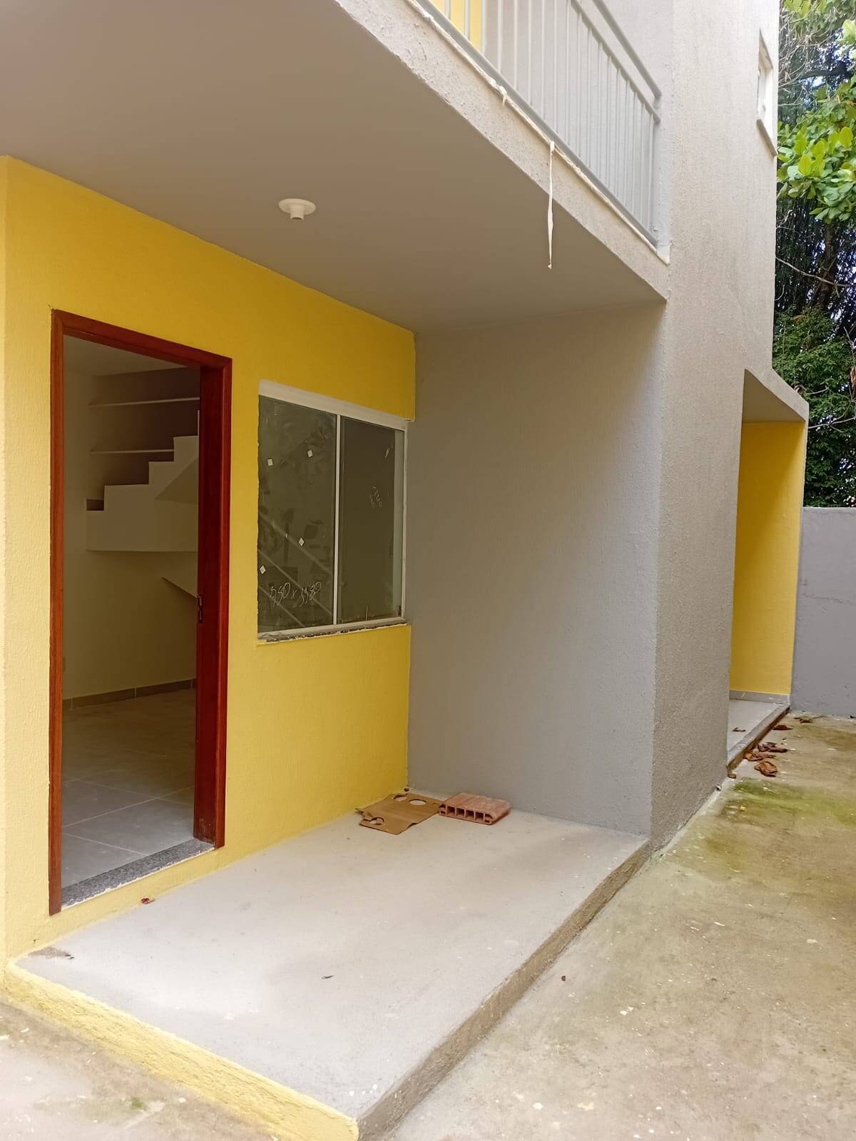 Casa de 2 quartos, no bairro Laranjal, em São Gonçalo | Eu Corretor