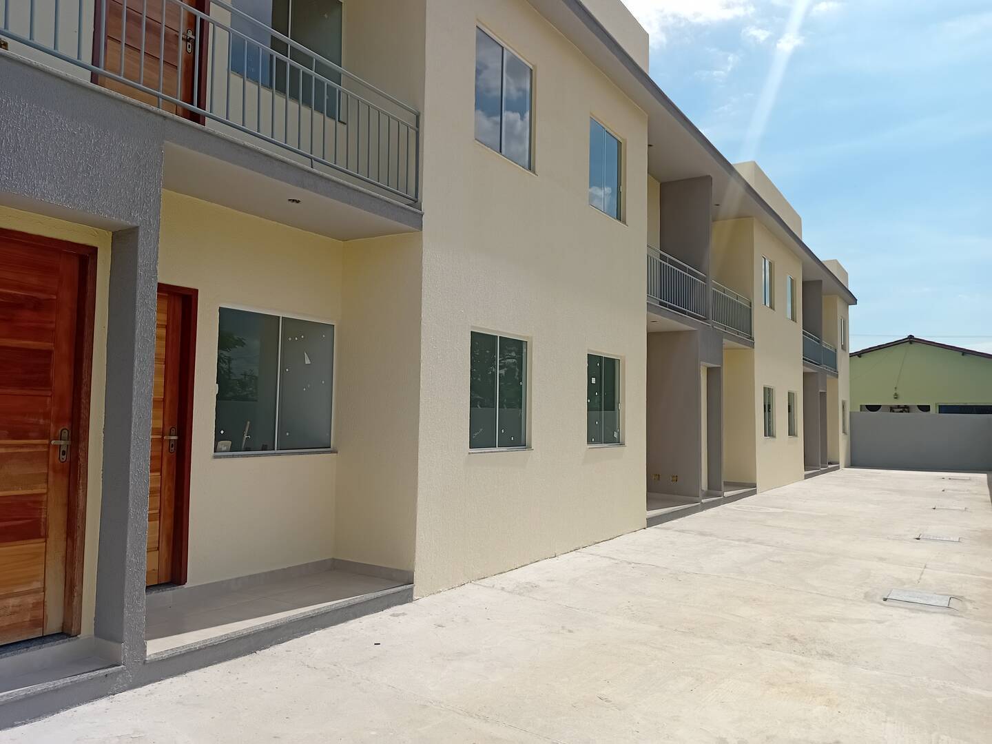 Casa de 2 quartos, no bairro Laranjal, em São Gonçalo | Eu Corretor