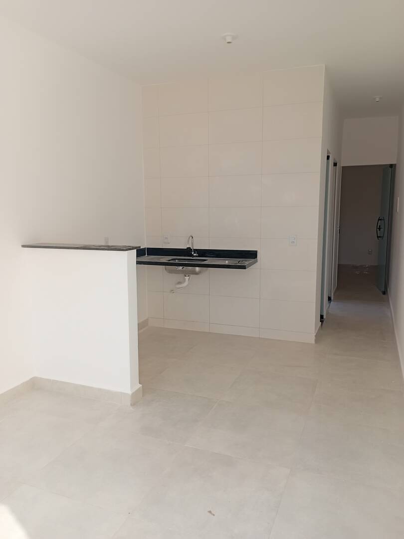 Casa de 1 quarto, 36m² no bairro Vista Alegre, em São Gonçalo | Eu Corretor