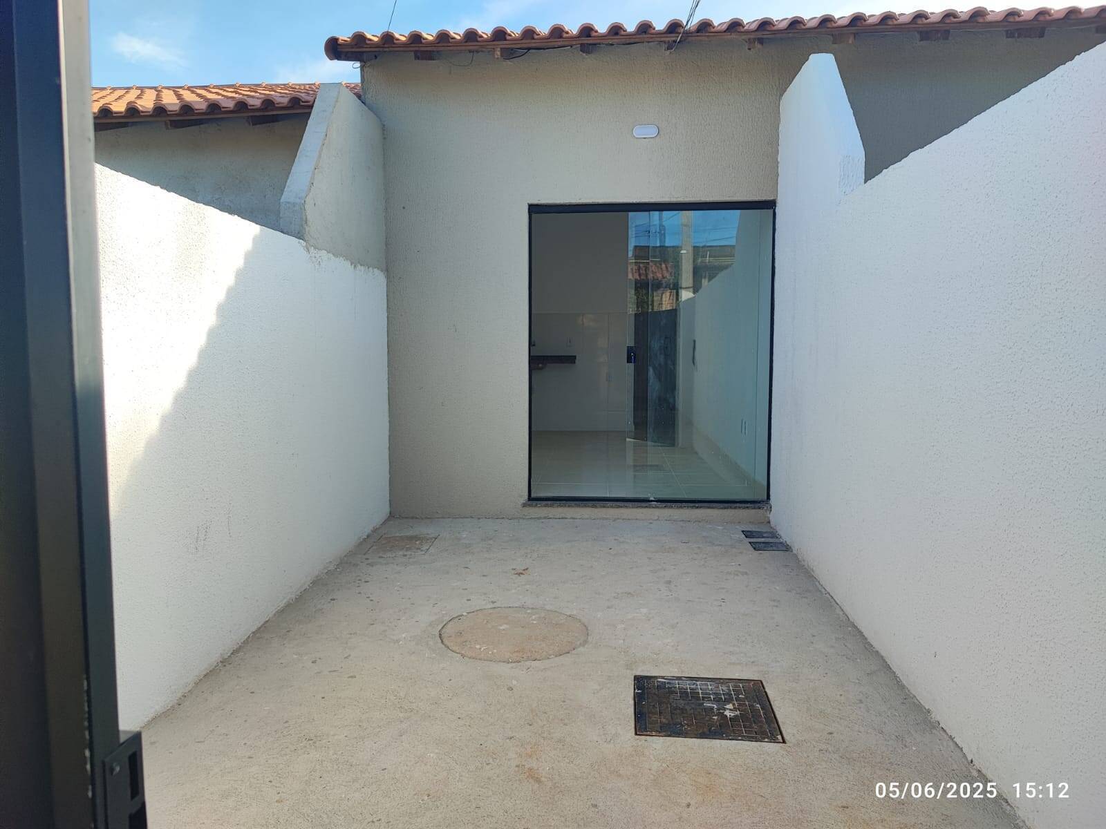 Casa de 1 quarto, no bairro Laranjal, em São Gonçalo | Eu Corretor