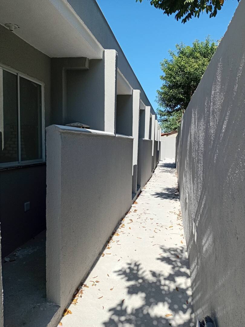 Casa de 1 quarto, no bairro Vista Alegre, em São Gonçalo | Eu Corretor