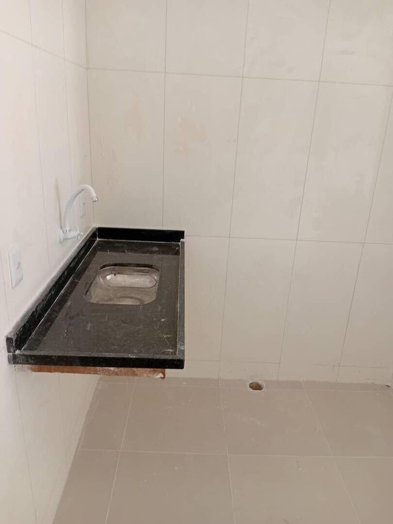 Casa de 1 quarto, no bairro Vista Alegre, em São Gonçalo | Eu Corretor