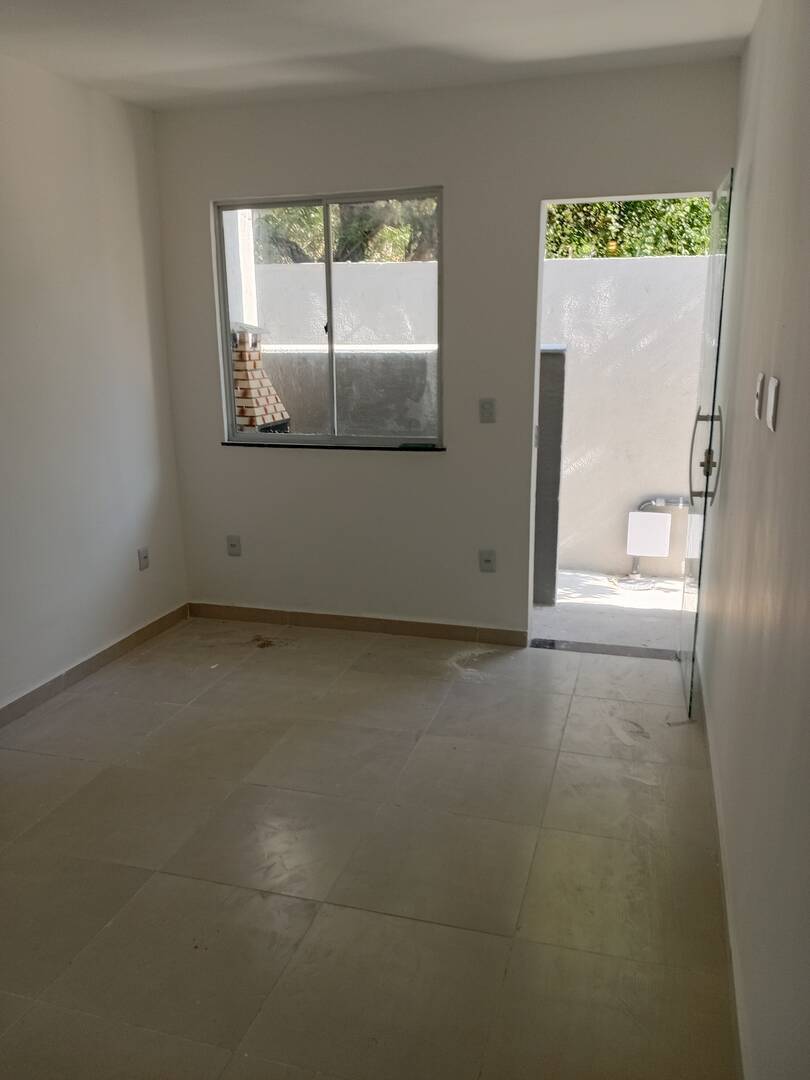 Casa de 1 quarto, no bairro Vista Alegre, em São Gonçalo | Eu Corretor