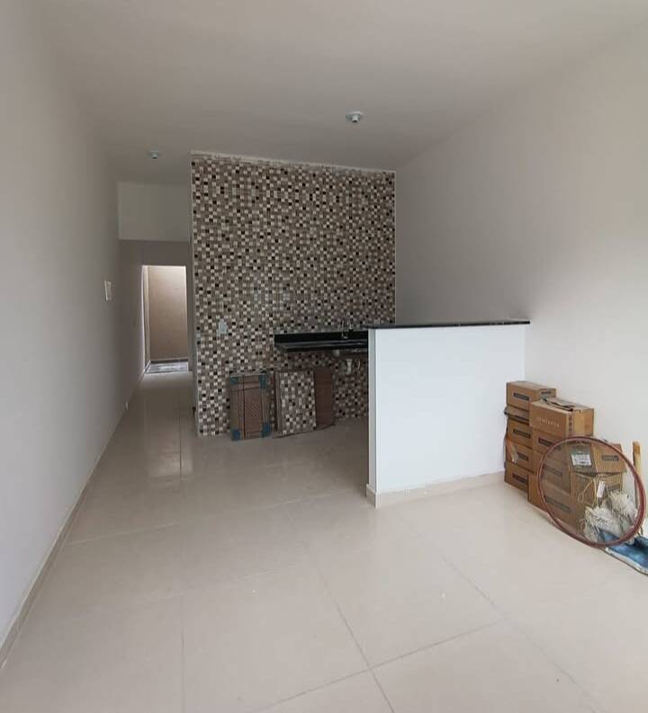 Casa de 1 quarto, no bairro Vista Alegre, em São Gonçalo | Eu Corretor