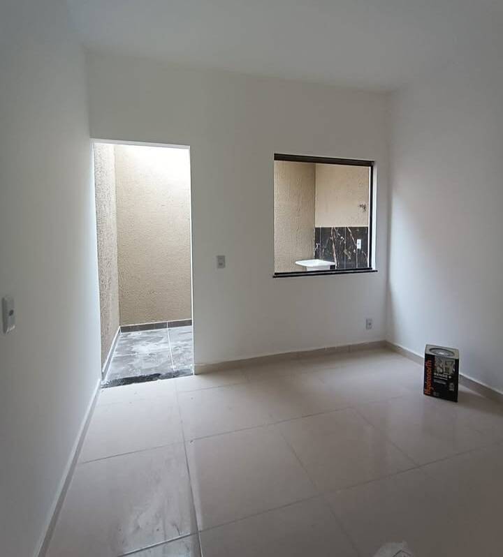 Casa de 1 quarto, no bairro Vista Alegre, em São Gonçalo | Eu Corretor