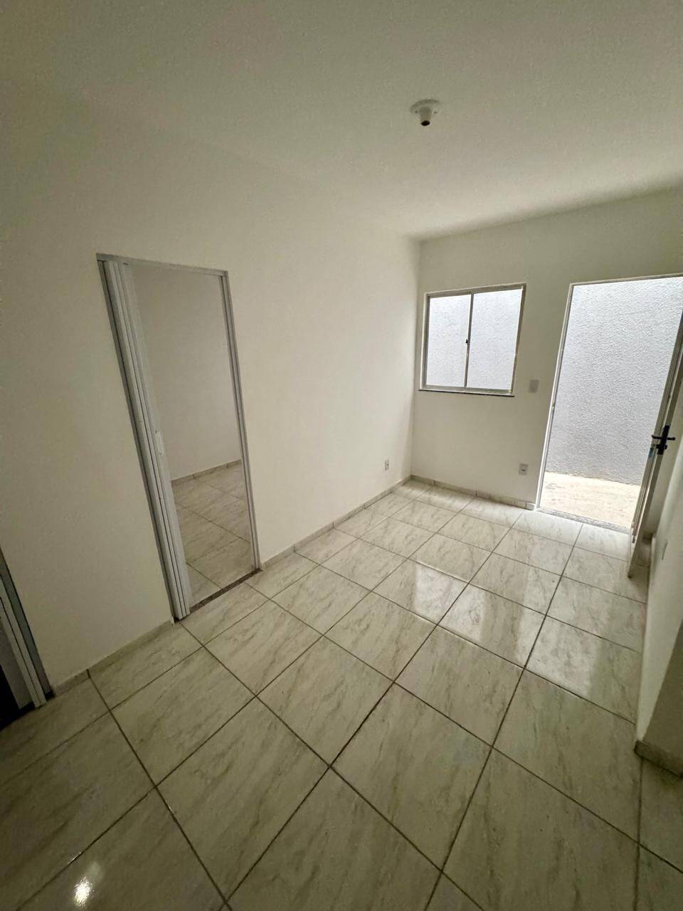 Casa de 1 quarto, no bairro Coelho, em São Gonçalo | Eu Corretor