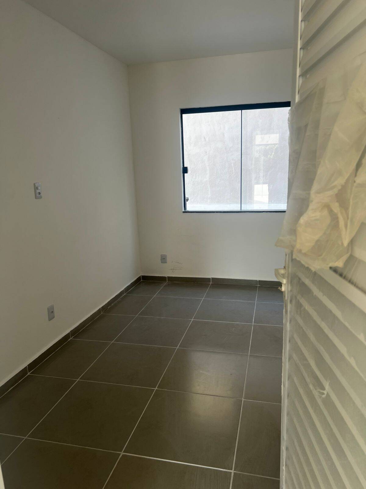 Apartamento de 2 quartos, no bairro Laranjal, em São Gonçalo | Eu Corretor