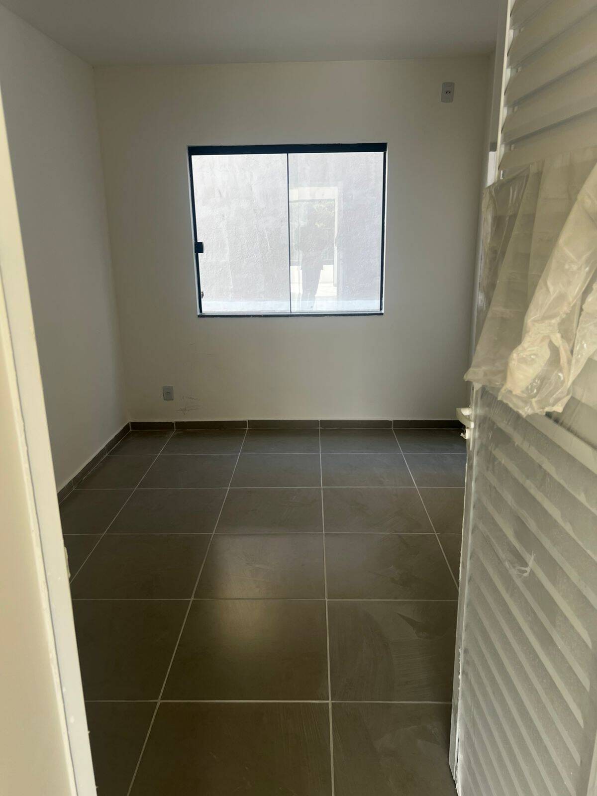 Apartamento de 2 quartos, no bairro Laranjal, em São Gonçalo | Eu Corretor