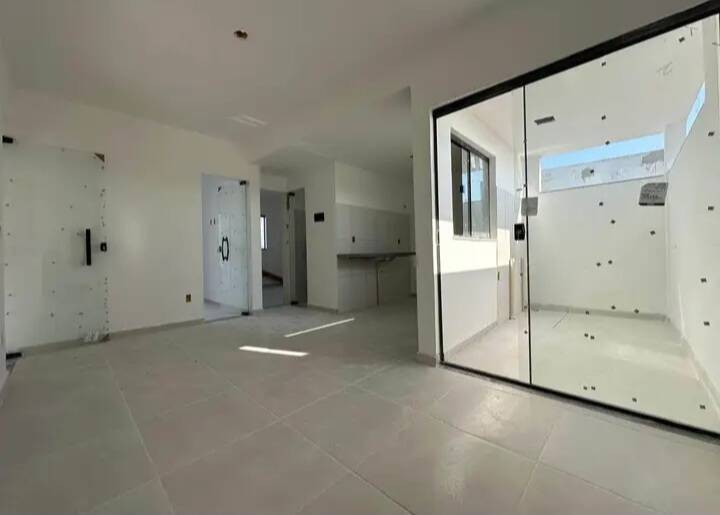 Apartamento de 2 quartos, no bairro Marambaia, em São Gonçalo | Eu Corretor