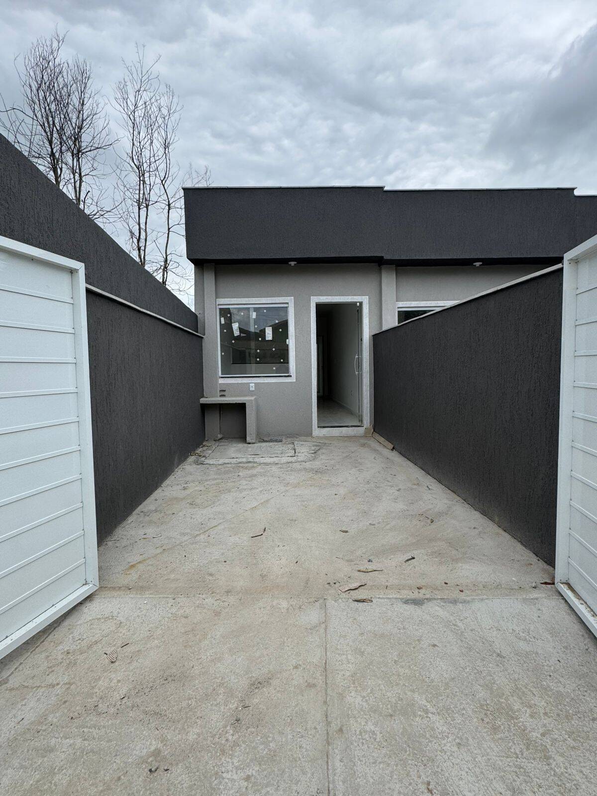 Casa de 1 quarto, no bairro Marambaia, em São Gonçalo | Eu Corretor