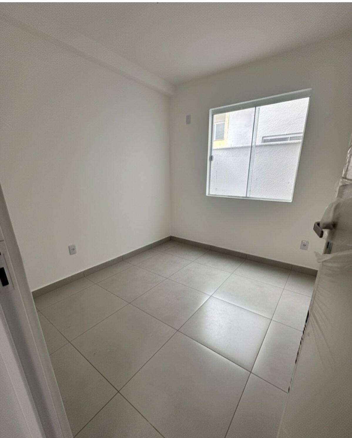 Apartamento de 2 quartos, no bairro Gradim, em São Gonçalo | Eu Corretor