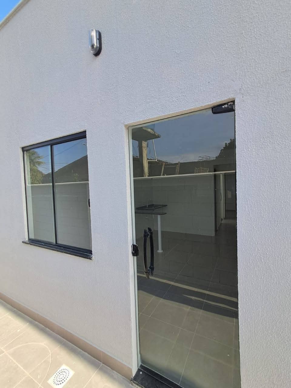 Casa de 1 quarto, no bairro Monjolos, em São Gonçalo | Eu Corretor