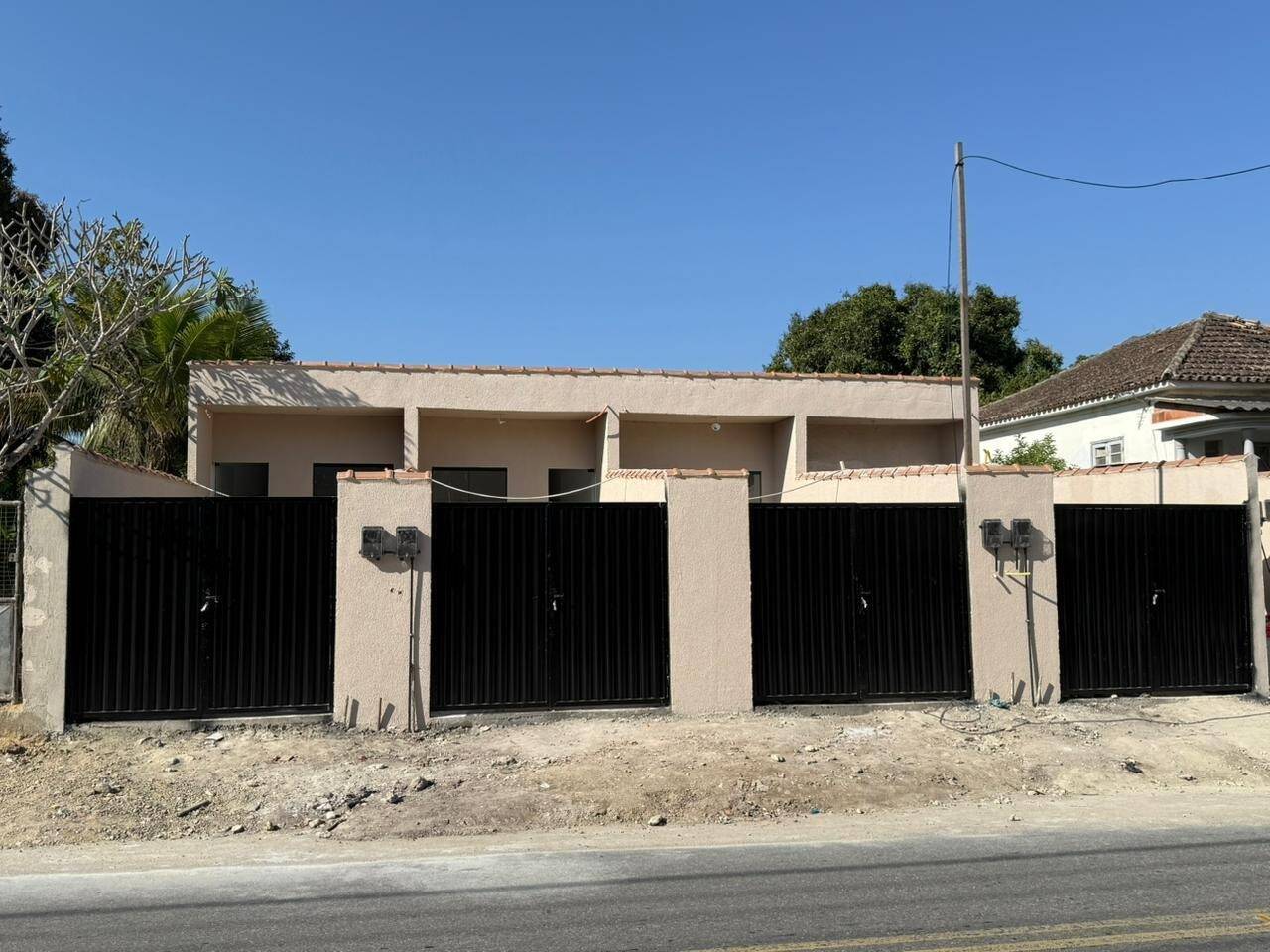 Casa de 1 quarto, no bairro Santa Isabel, em São Gonçalo | Eu Corretor