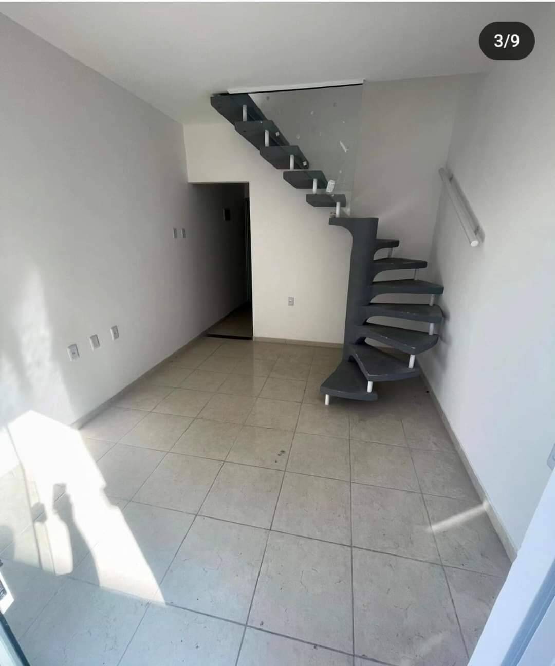 Casa de 2 quartos, no bairro Raul Veiga, em São Gonçalo | Eu Corretor