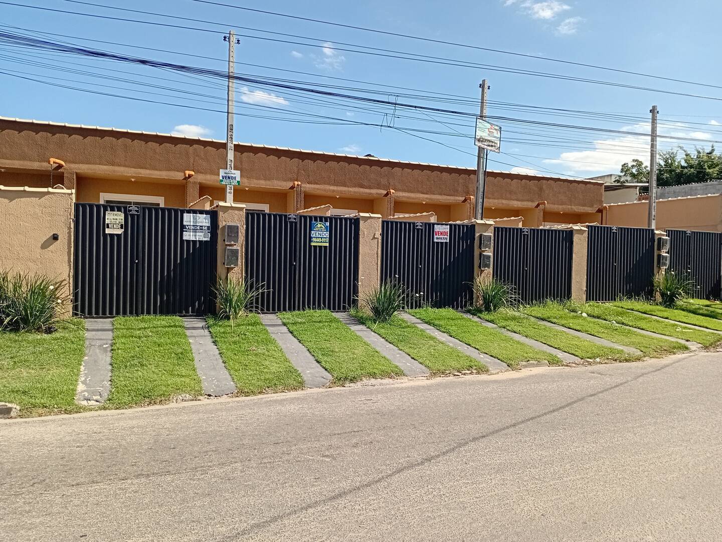 Casa de 1 quarto, no bairro Laranjal, em São Gonçalo | Eu Corretor