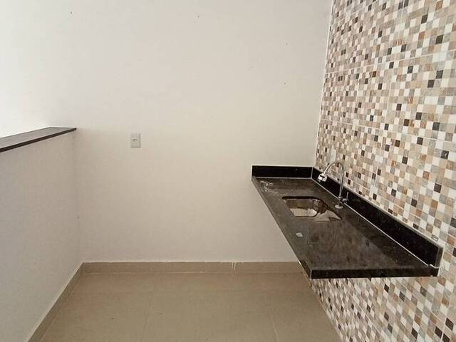 Casa para Venda em São Gonçalo - 5