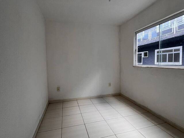 Apartamento para Venda em São Gonçalo - 4