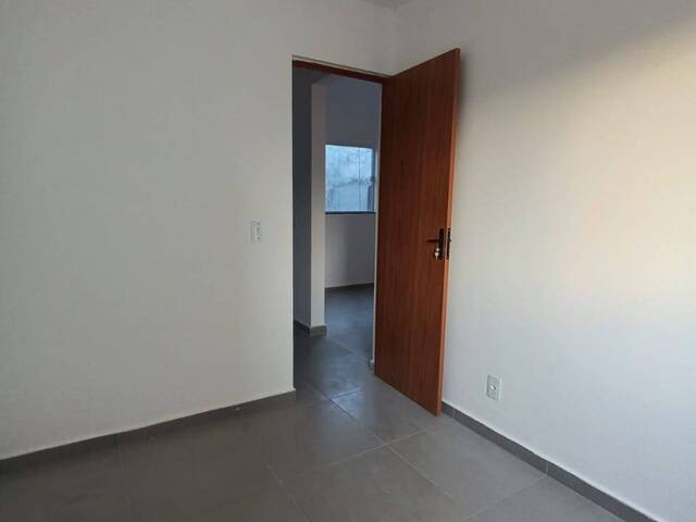 #294 - Apartamento para Venda em São Gonçalo - RJ