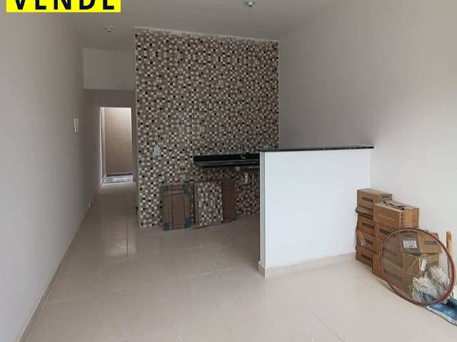 Casa para Venda em São Gonçalo - 4