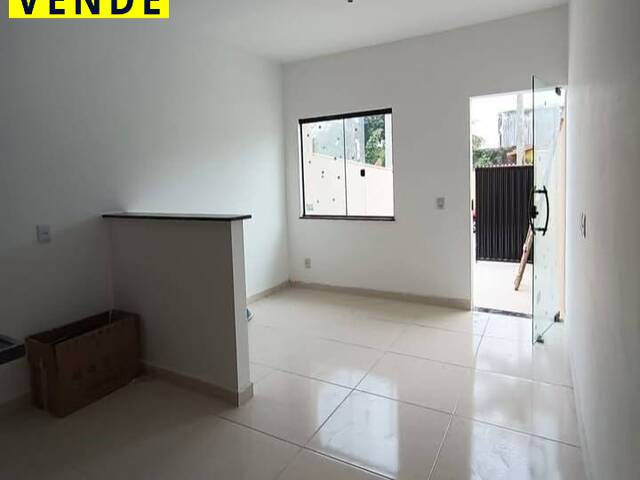 Casa para Venda em São Gonçalo - 5