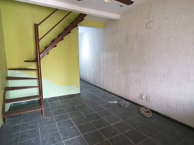 #327 - Casa para Venda em São Gonçalo - RJ - 3