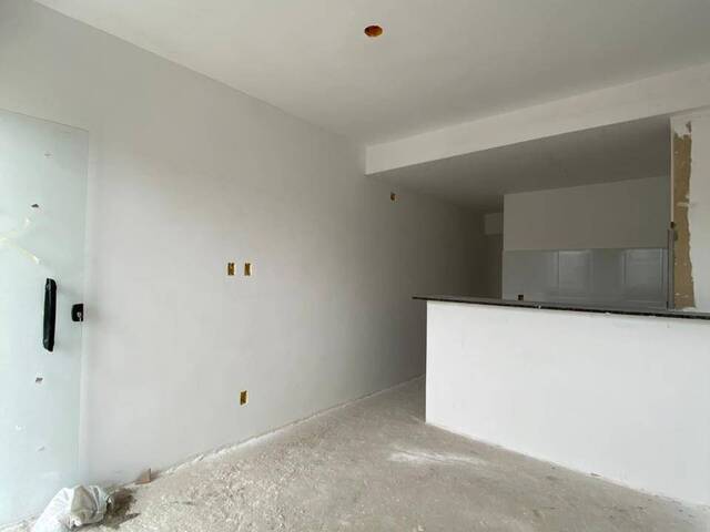 Apartamento para Venda em São Gonçalo - 4