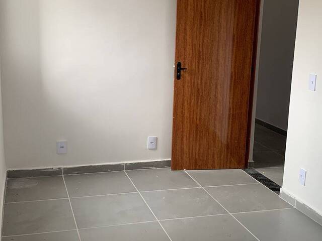 #401 - Apartamento para Venda em São Gonçalo - RJ - 3