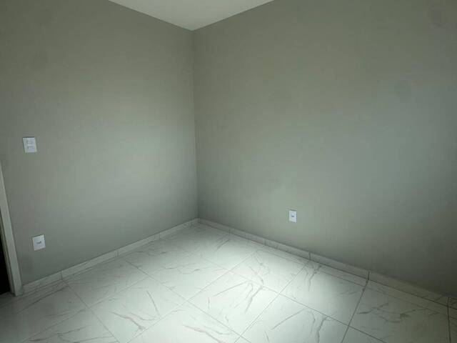 Casa para Venda em São Gonçalo - 4