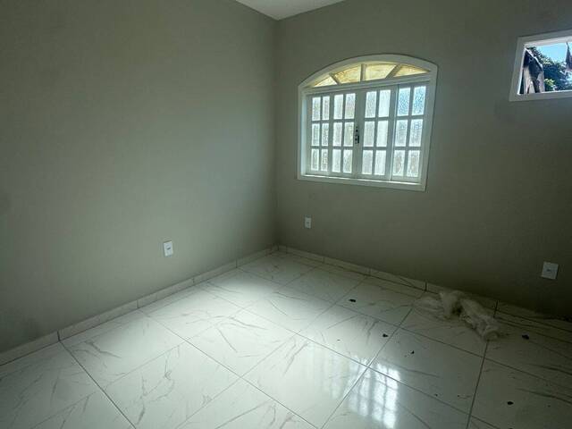 Casa para Venda em São Gonçalo - 5