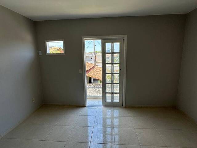 #438 - Apartamento para Venda em São Gonçalo - RJ - 2