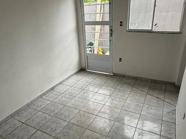 #443 - Casa para Venda em São Gonçalo - RJ - 2