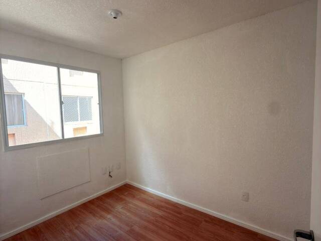 Apartamento para Venda em São Gonçalo - 4