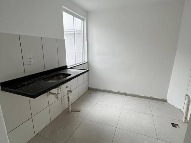 Apartamento para Venda em São Gonçalo - 3