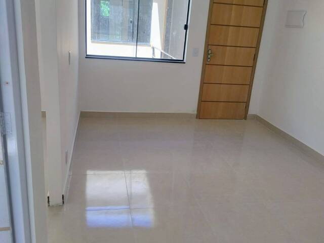 Casa para Venda em São Gonçalo - 2