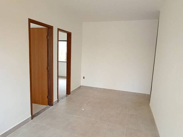 Casa para Venda em São Gonçalo - 4