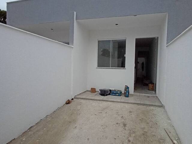Casa para Venda em São Gonçalo - 2
