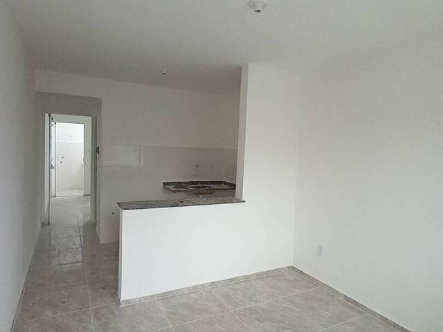 Casa para Venda em São Gonçalo - 3