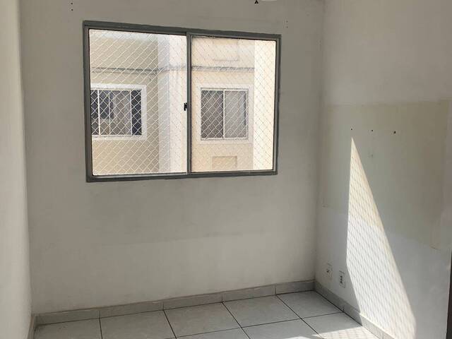 #535 - Apartamento para Venda em São Gonçalo - RJ - 2